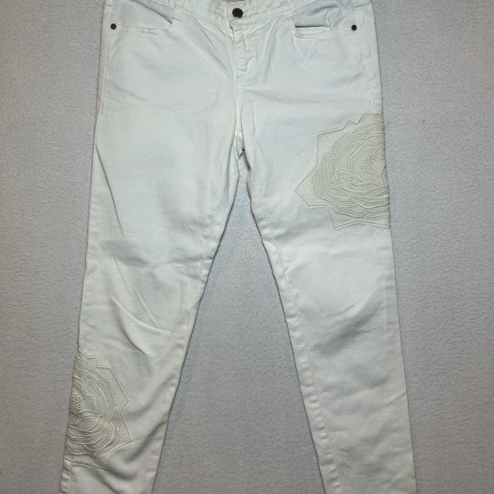 Stella McCartney White Slim crop Jeans embroidered detail size 30 mid rise